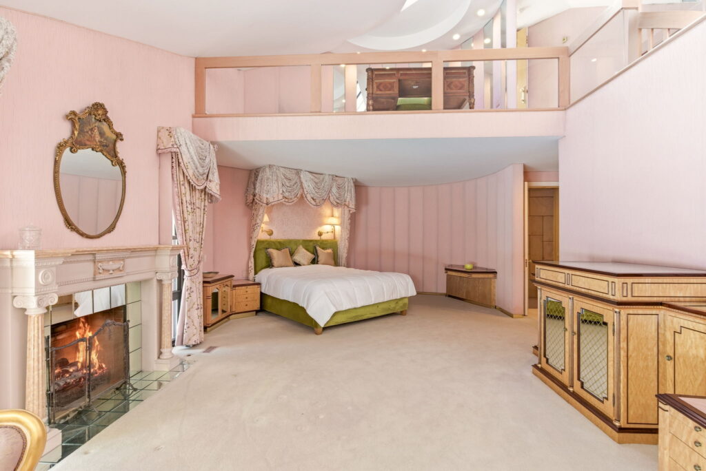 52-web-or-mls-DMS-2939_with_fire-3045 52-web-or-mls-DMS-2939_with_fire-3045